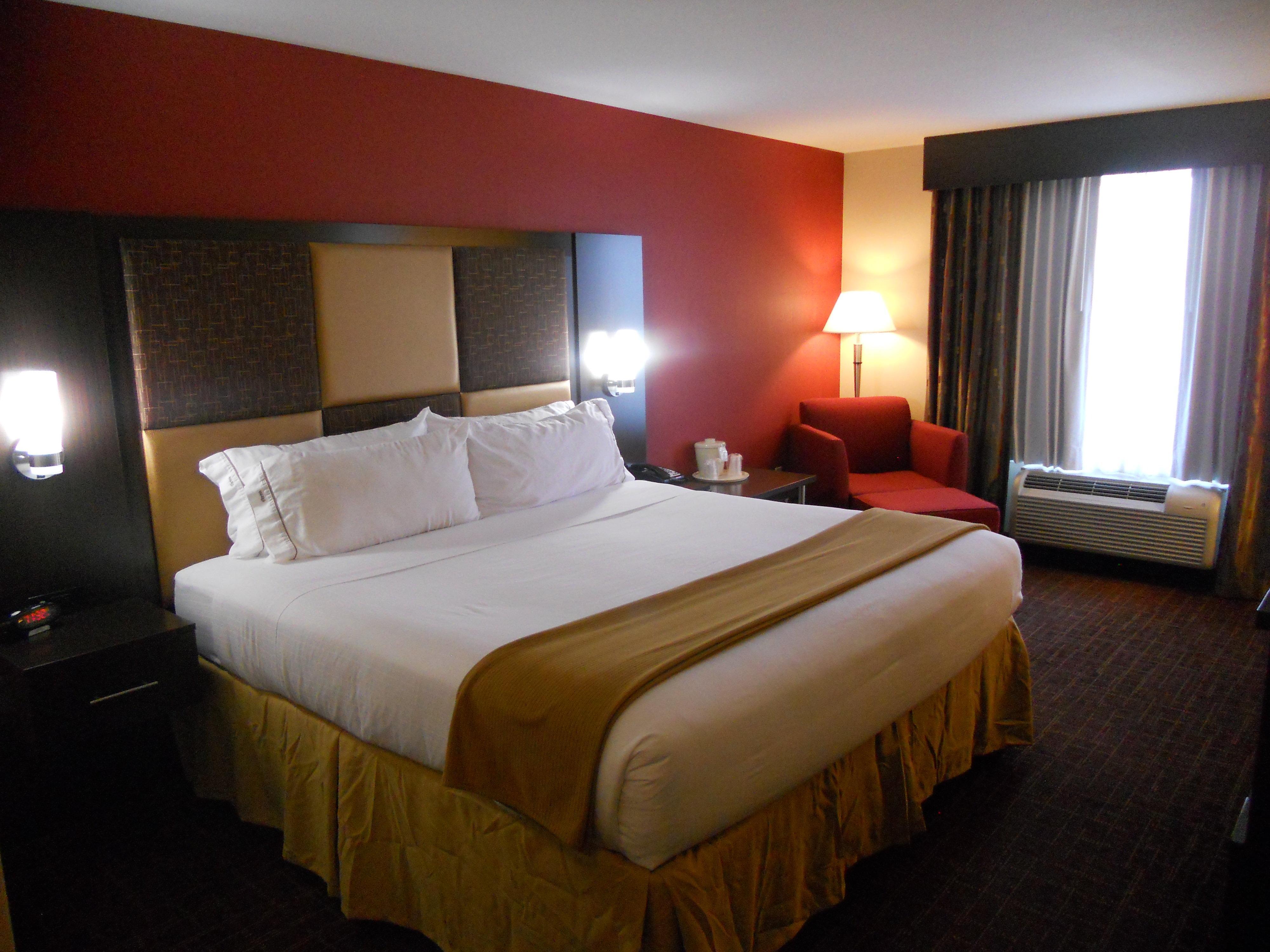 Holiday Inn Express Greensburg, An Ihg Hotel Exteriör bild
