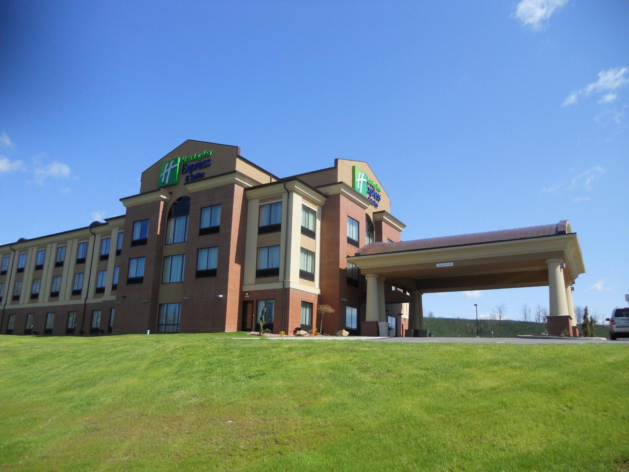 Holiday Inn Express Greensburg, An Ihg Hotel Exteriör bild